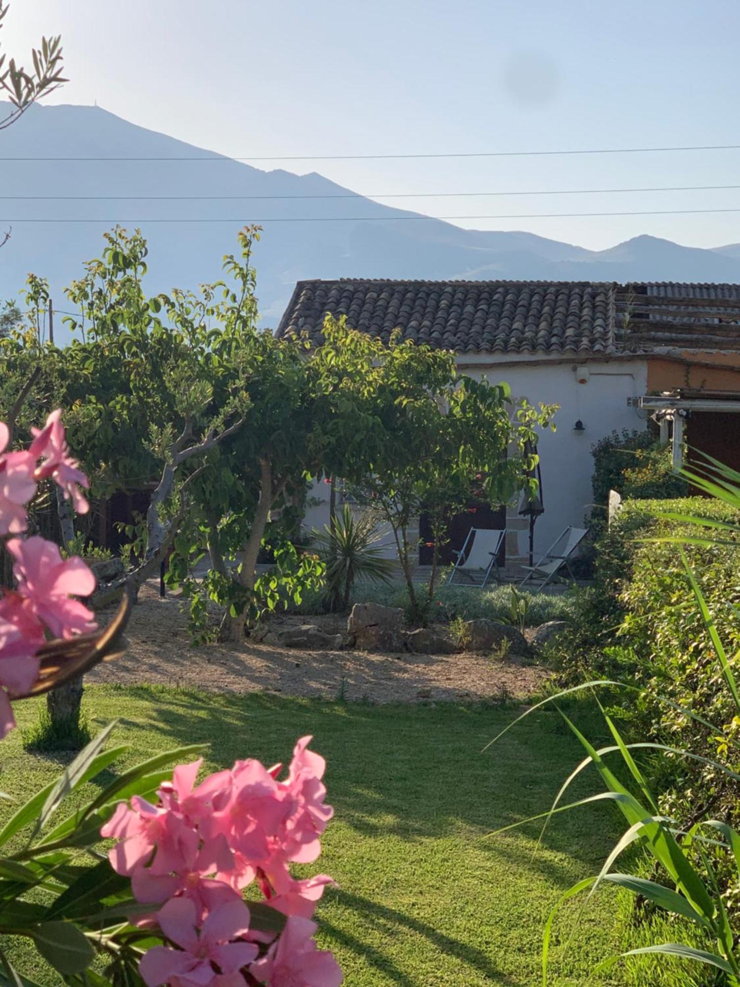 Lovely Cottage Castellammare del Golfo Exterior photo